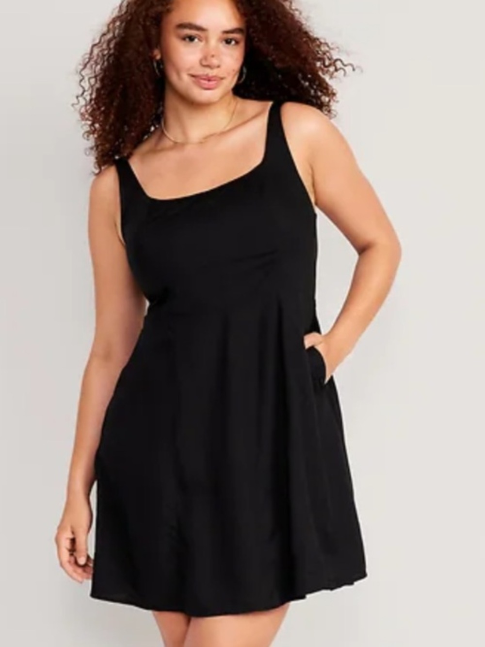 New Old Navy Black Petite fit and flare Sleeveless Dress size medium petite